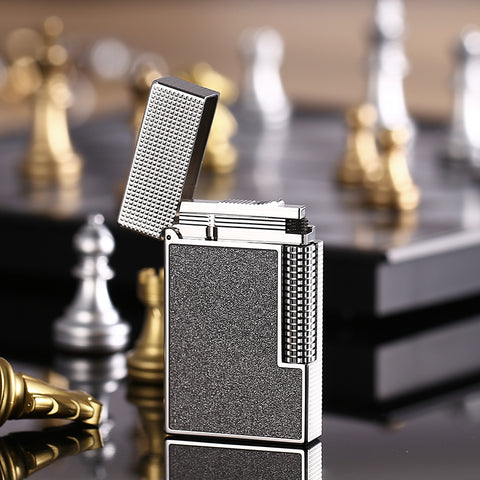 Maduro M2 Refillable Butane Soft Flame Lighter – Sandblasted Diamond Grid